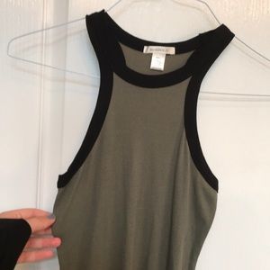 tank top / body suit